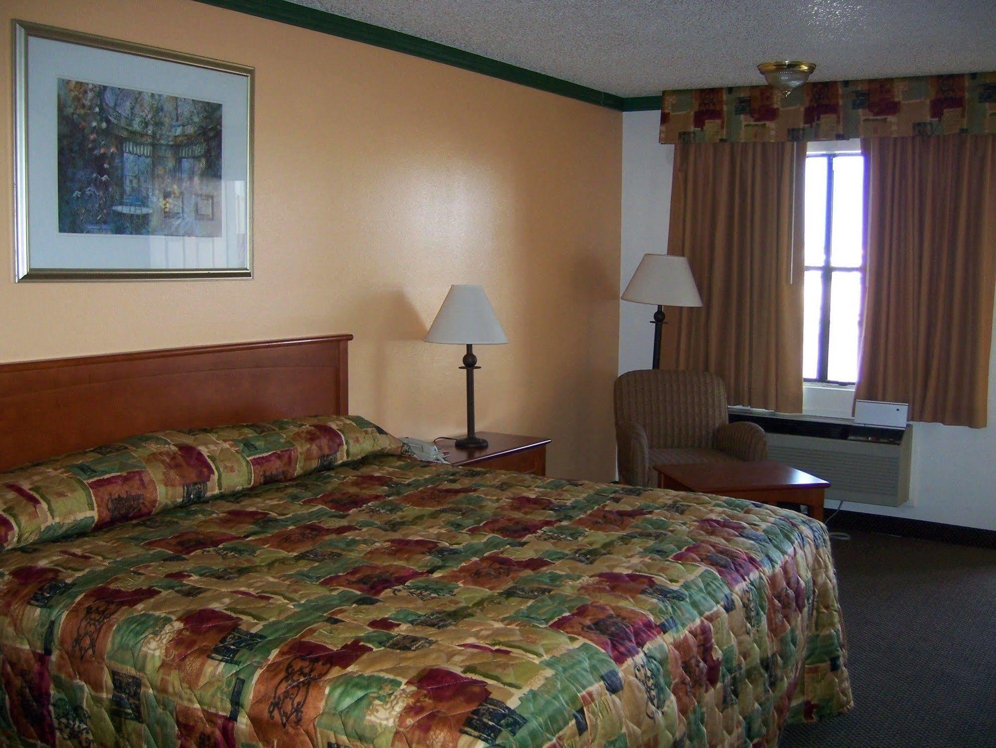 Regency Inn Fairfield Exterior photo